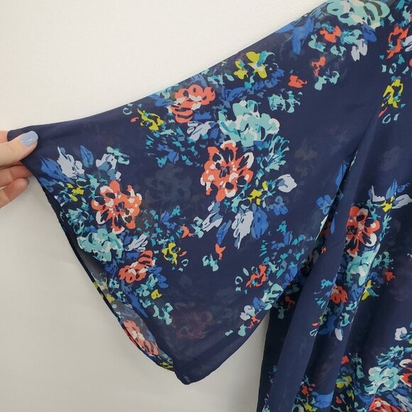 A.n.a Womens Floral Print Sheer Blouse Top Plus Size 2X Blue 3/4 Sleeve‎ V-Neck - Picture 7 of 14